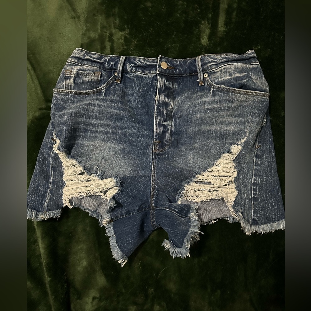 Good American size 14 shorts